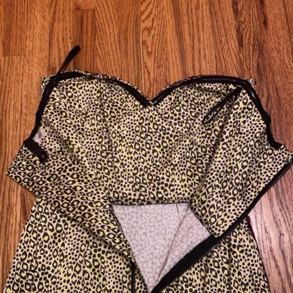 H&M Mini Dress Aztec Tribal Cheetah Crossover 4 - Picture 10 of 13